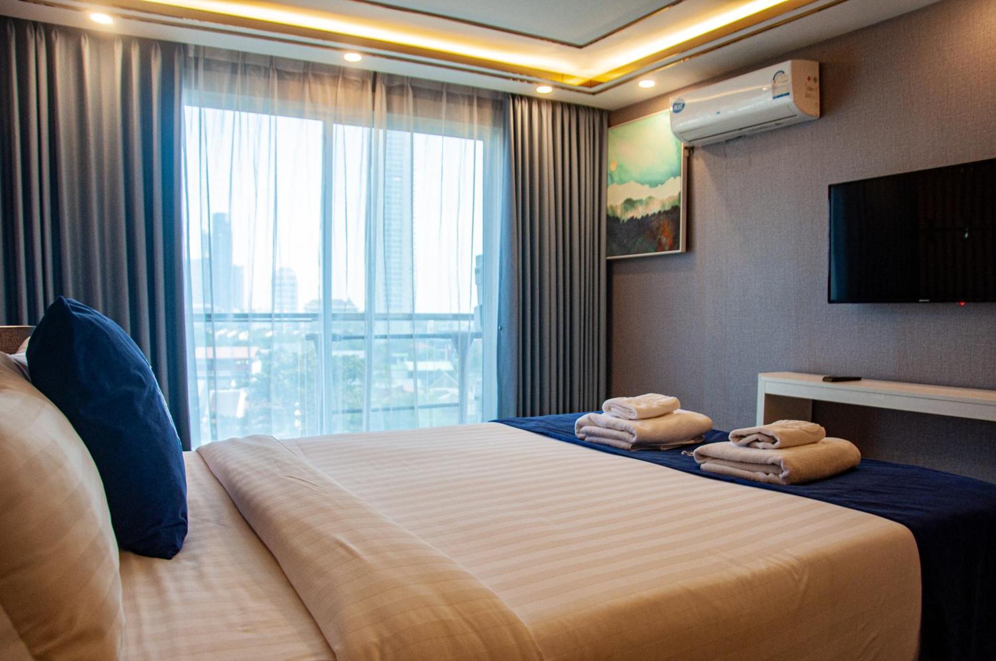 Ht9 Hotel Haat Jomtien Eksteriør bilde