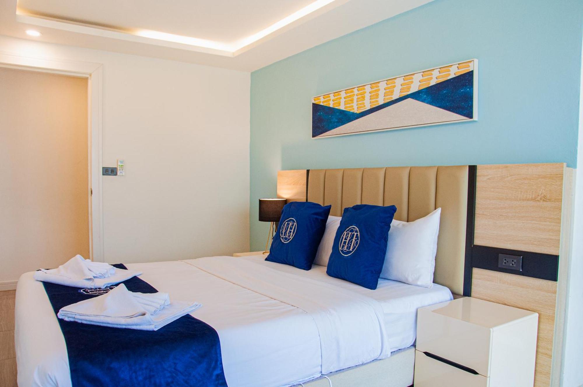 Ht9 Hotel Haat Jomtien Eksteriør bilde