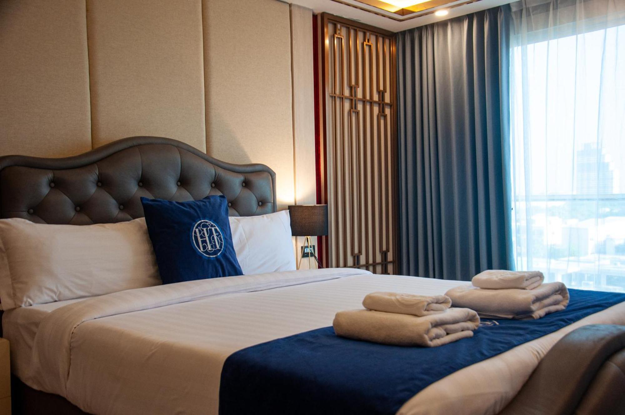 Ht9 Hotel Haat Jomtien Eksteriør bilde