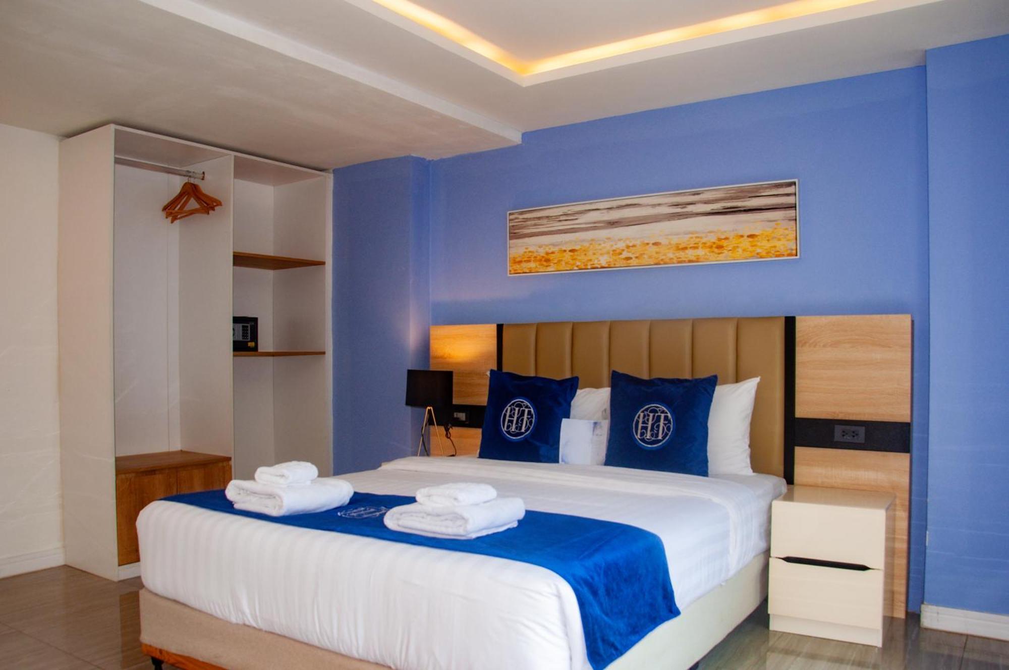 Ht9 Hotel Haat Jomtien Eksteriør bilde